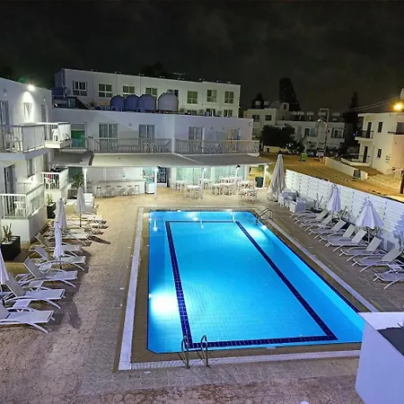 Piazza Napa Apartament Ajia Napa