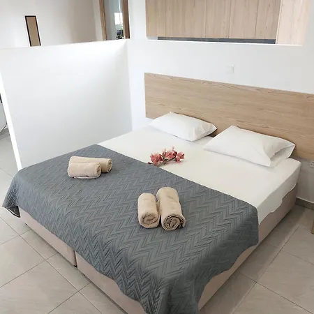 Piazza Napa Apartament Ajia Napa